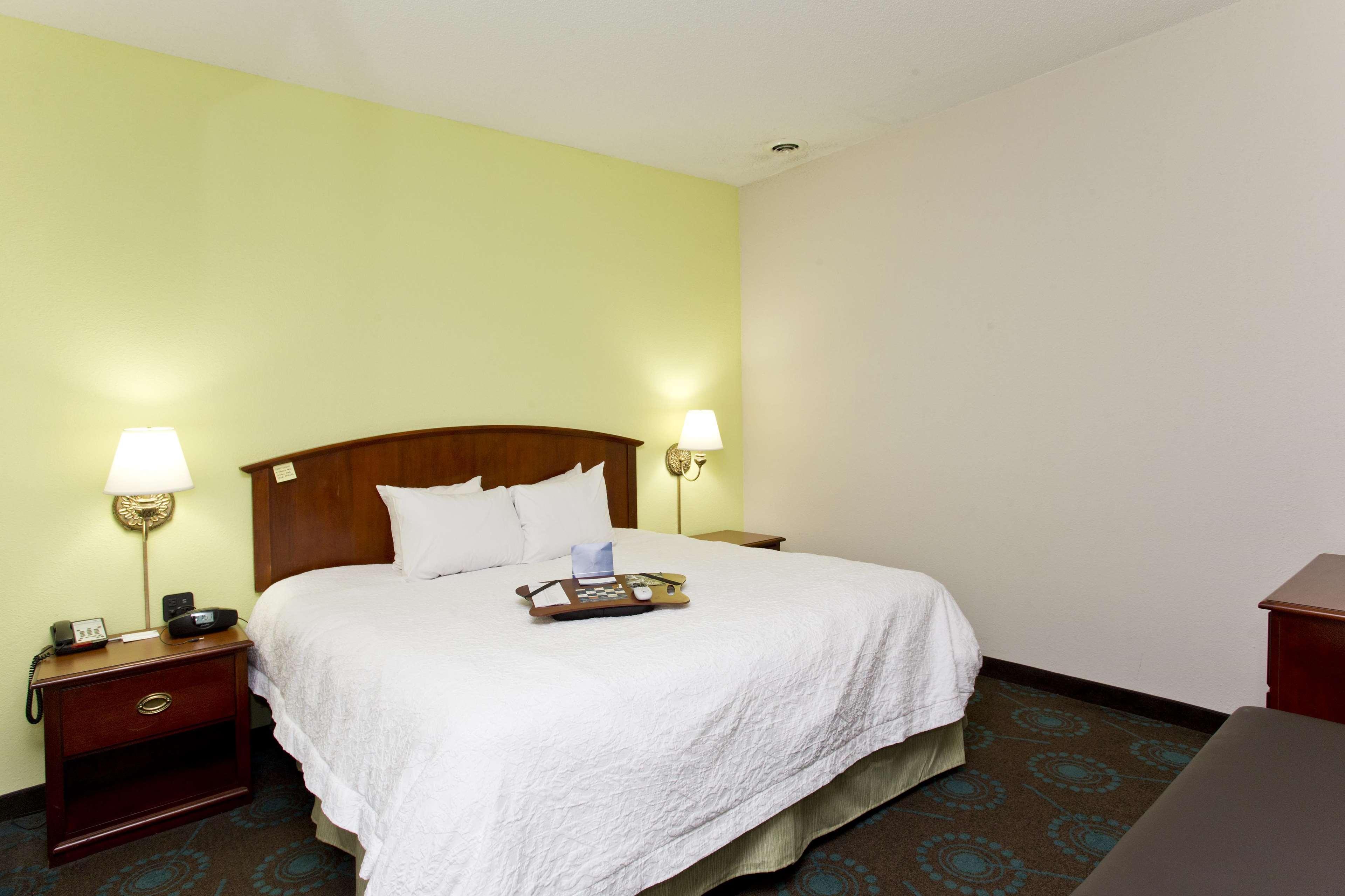 Hampton Inn Front Royal Bagian luar foto