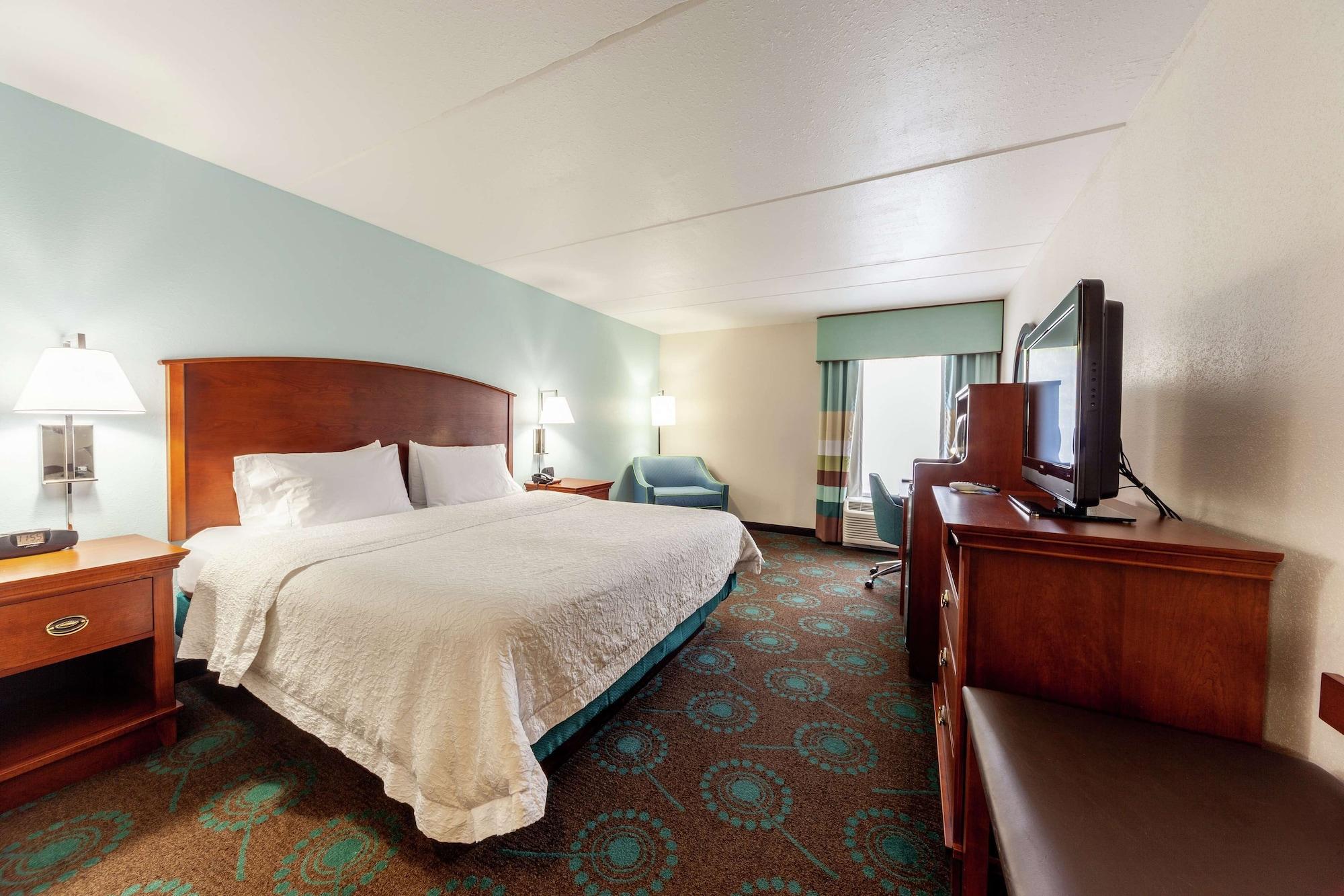 Hampton Inn Front Royal Bagian luar foto